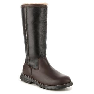 UGG Brooks Sheepskin Tall Boots in Brown. Size 7